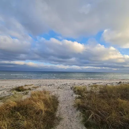 6 Person In Vaeggerlose בית נופש Bøtø By